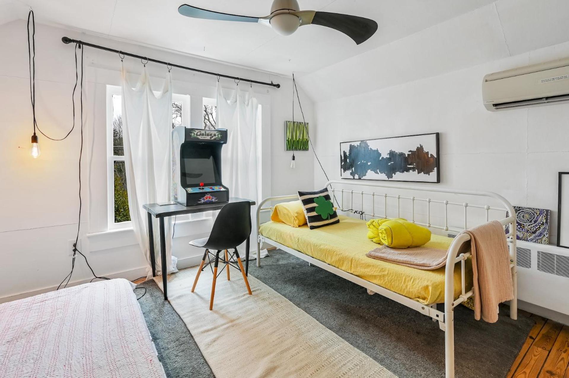 Asheville Urban Farmhouse Entire Home 4 Mi To Dt Екстер'єр фото